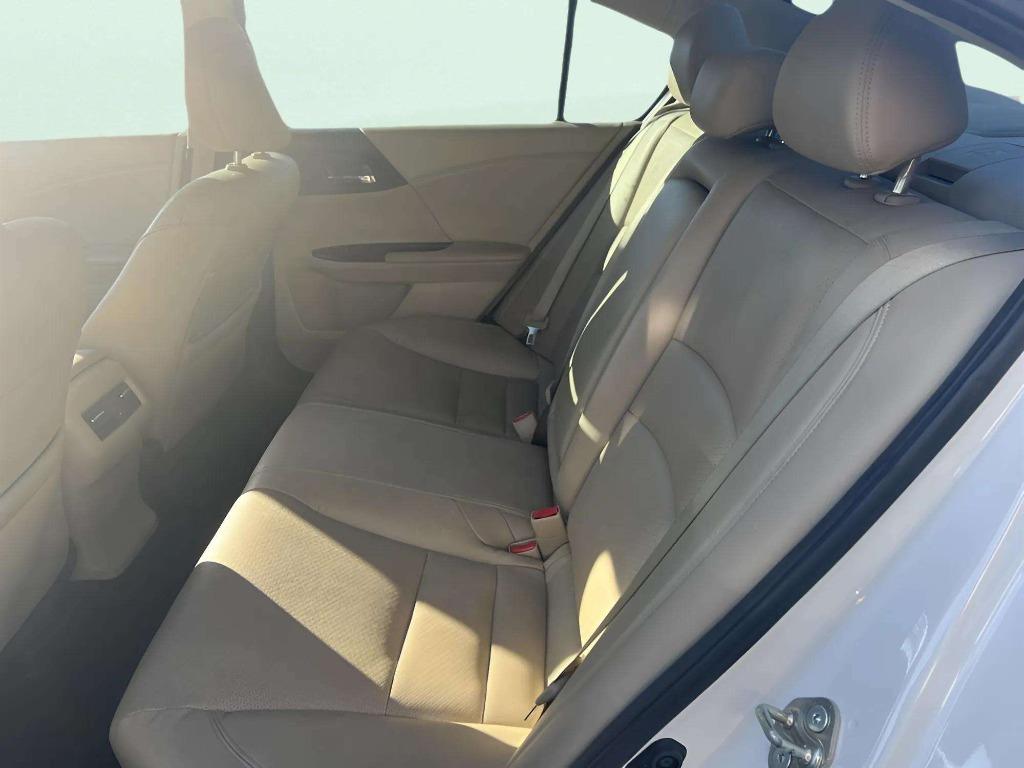 2016 Honda Accord - $11,995