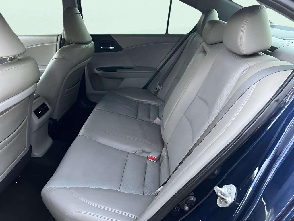 2013 Honda Accord - $15,995