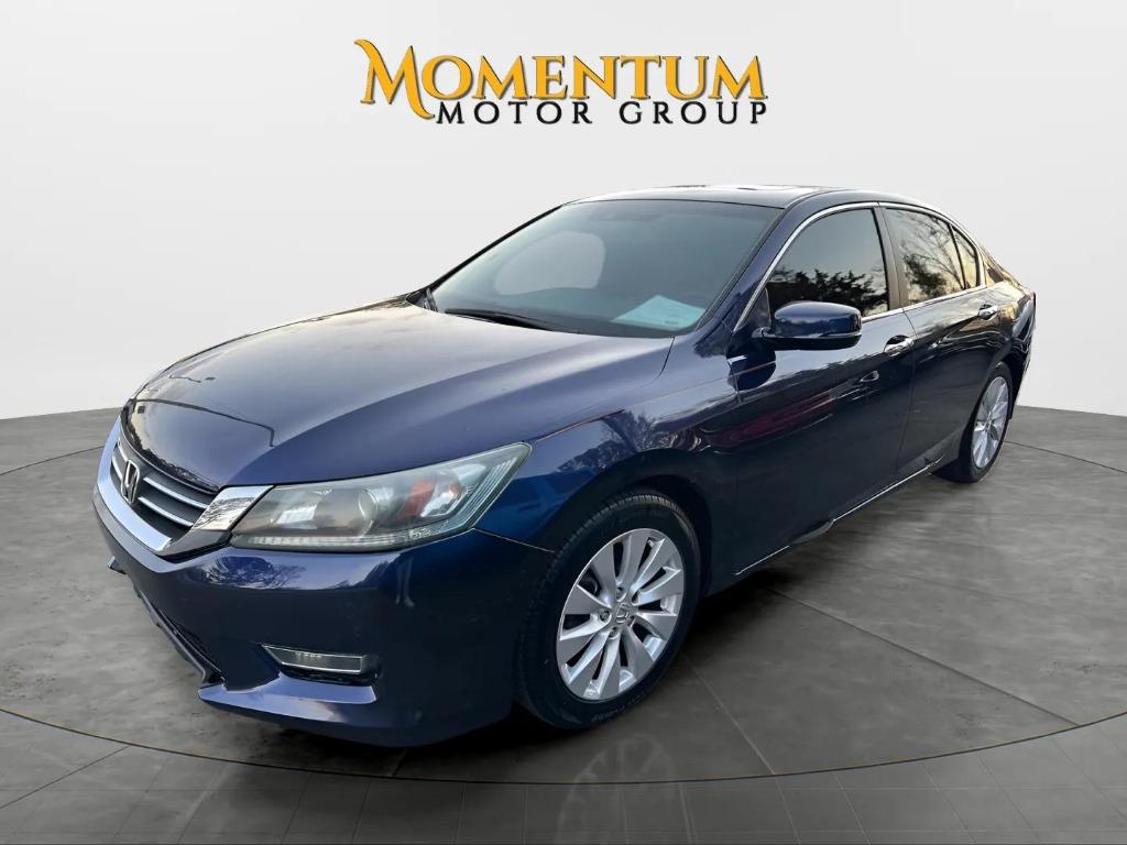 2013 Honda Accord - $15,995