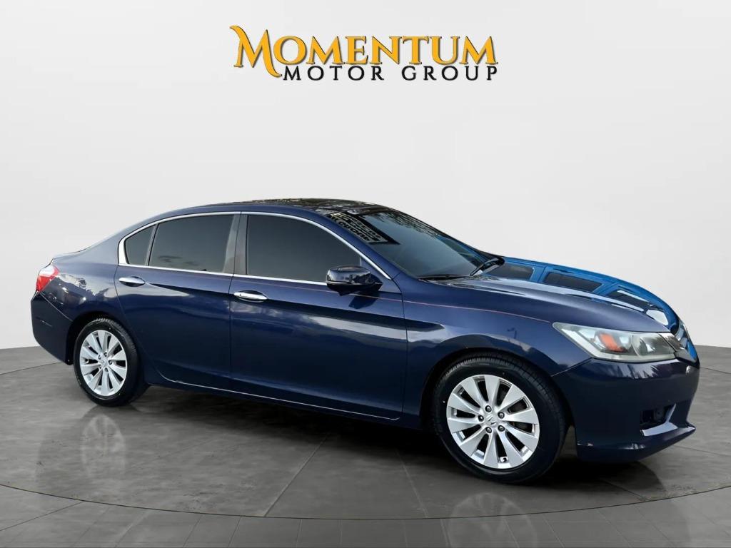 2013 Honda Accord - $15,995