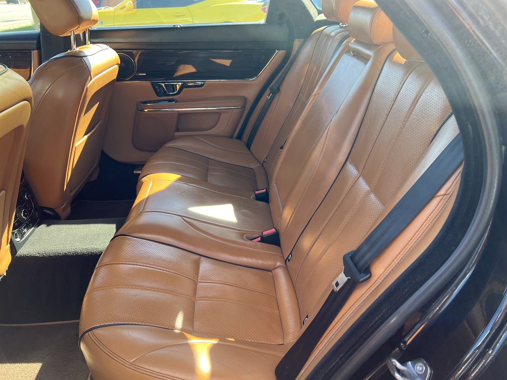 2014 Jaguar XJL Portfolio photo
