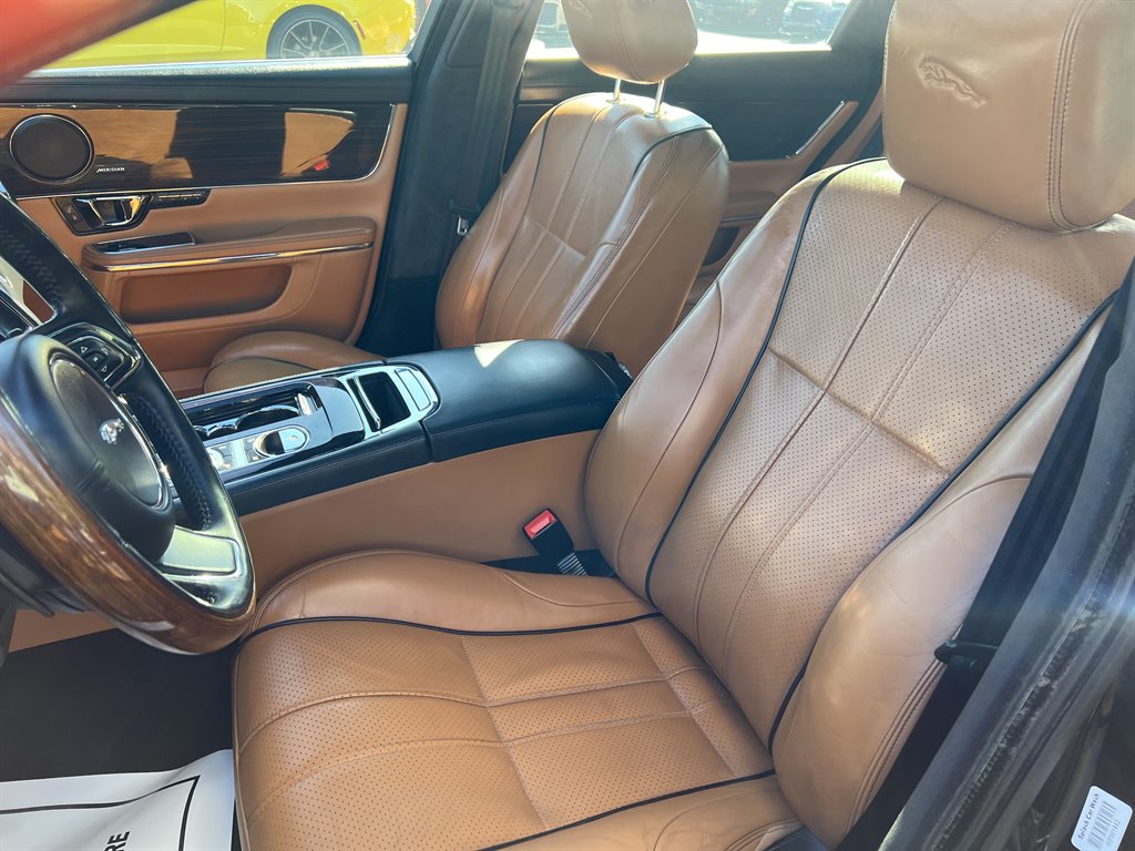 2014 Jaguar XJL Portfolio photo