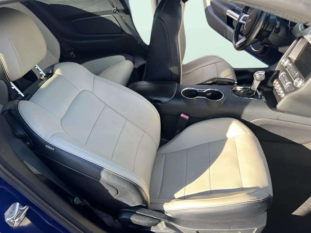 2015 Ford Mustang - $21,995