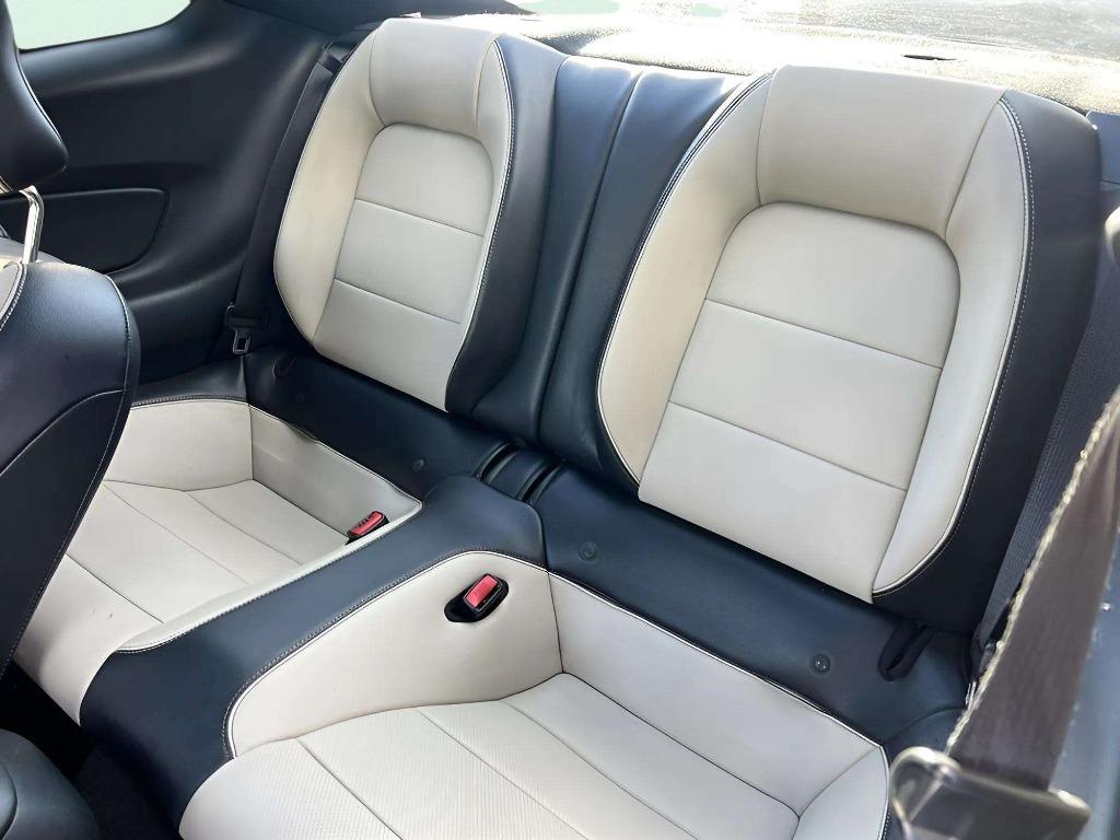 2015 Ford Mustang - $21,995