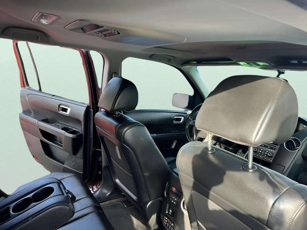 2013 Honda Pilot - $9,995