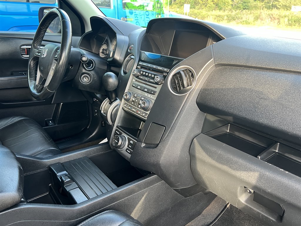 2013 Honda Pilot Touring photo