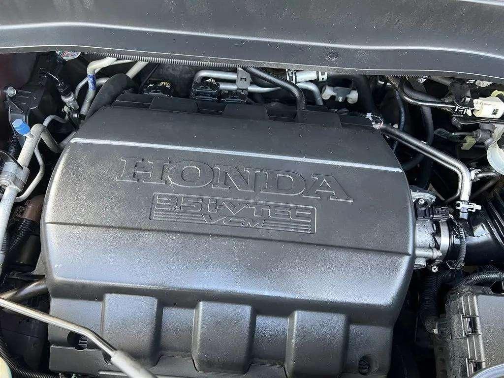 2013 Honda Pilot - $9,995