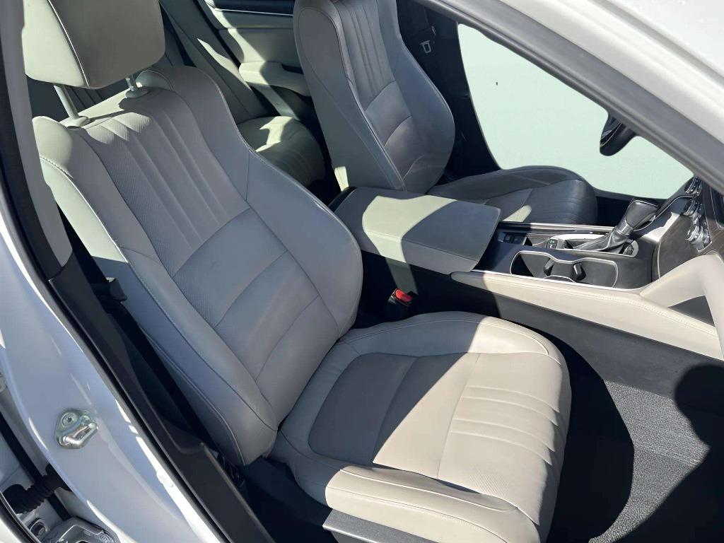 2018 Honda Accord - $19,995