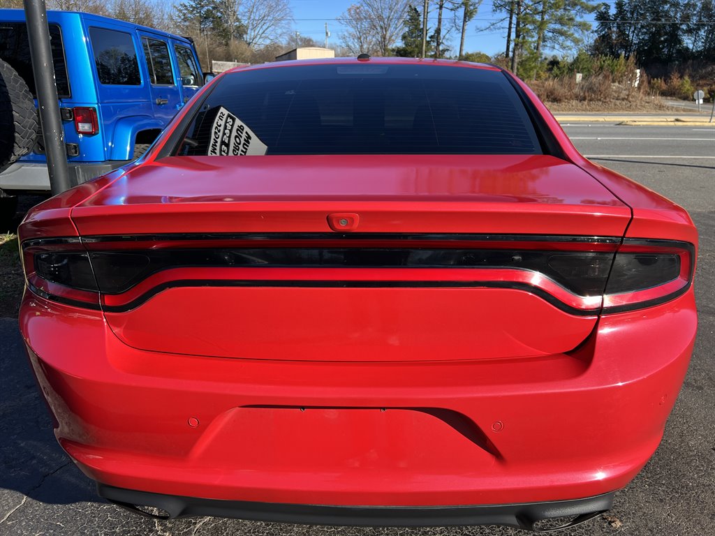 2020 Dodge Charger SXT photo