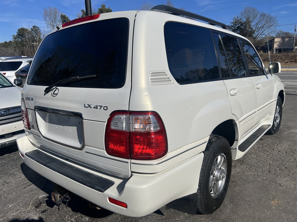 2002 Lexus LX 470 photo