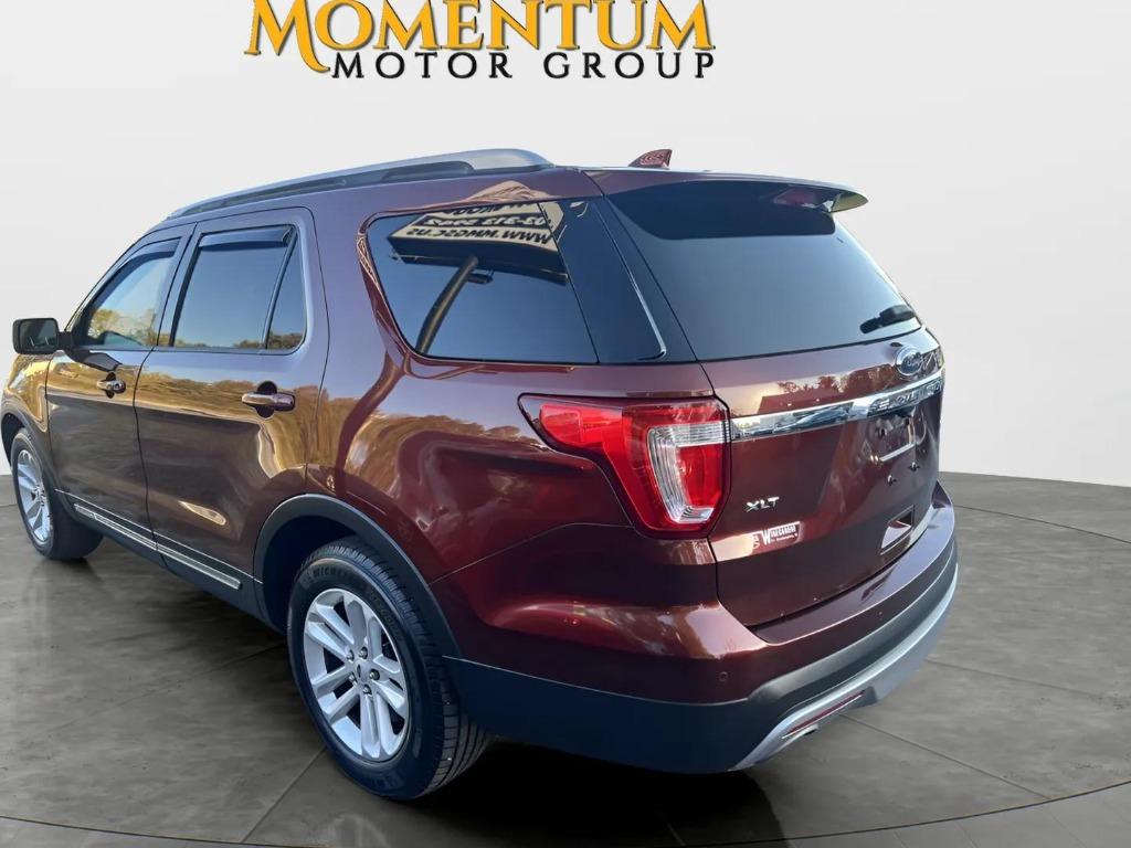 2016 Ford Explorer - $11,995