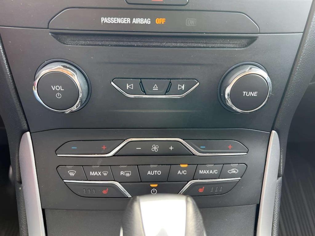 2018 Ford Edge - $15,995