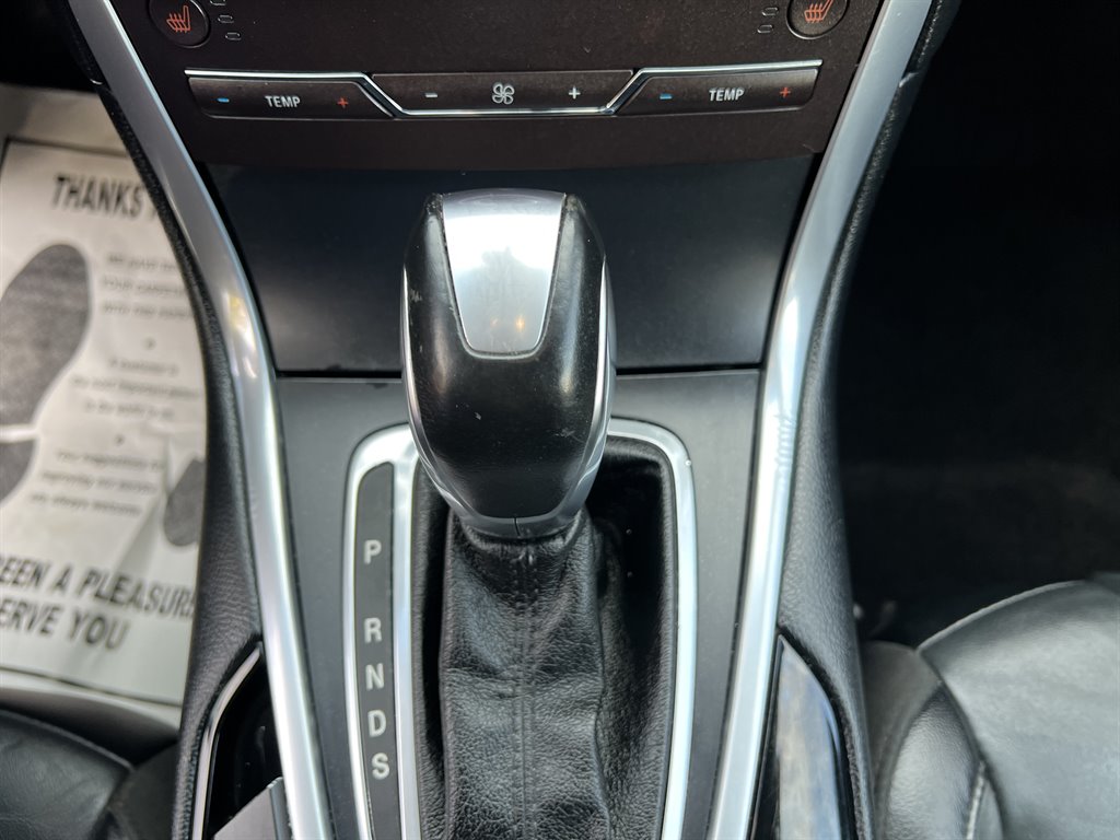 2018 Ford Edge Titanium photo