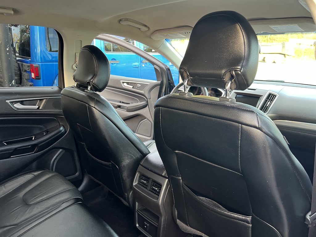 2018 Ford Edge Titanium photo