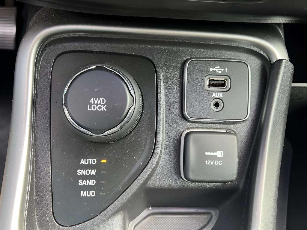 2019 Jeep Compass - $13,995