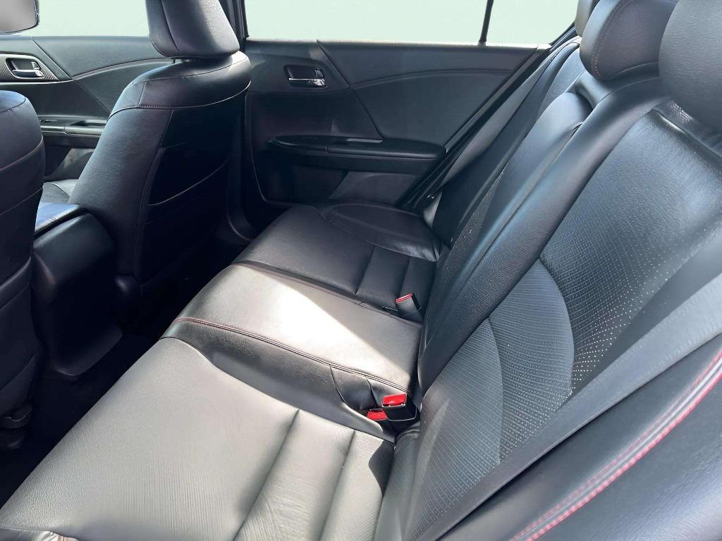 2017 Honda Accord - $13,995
