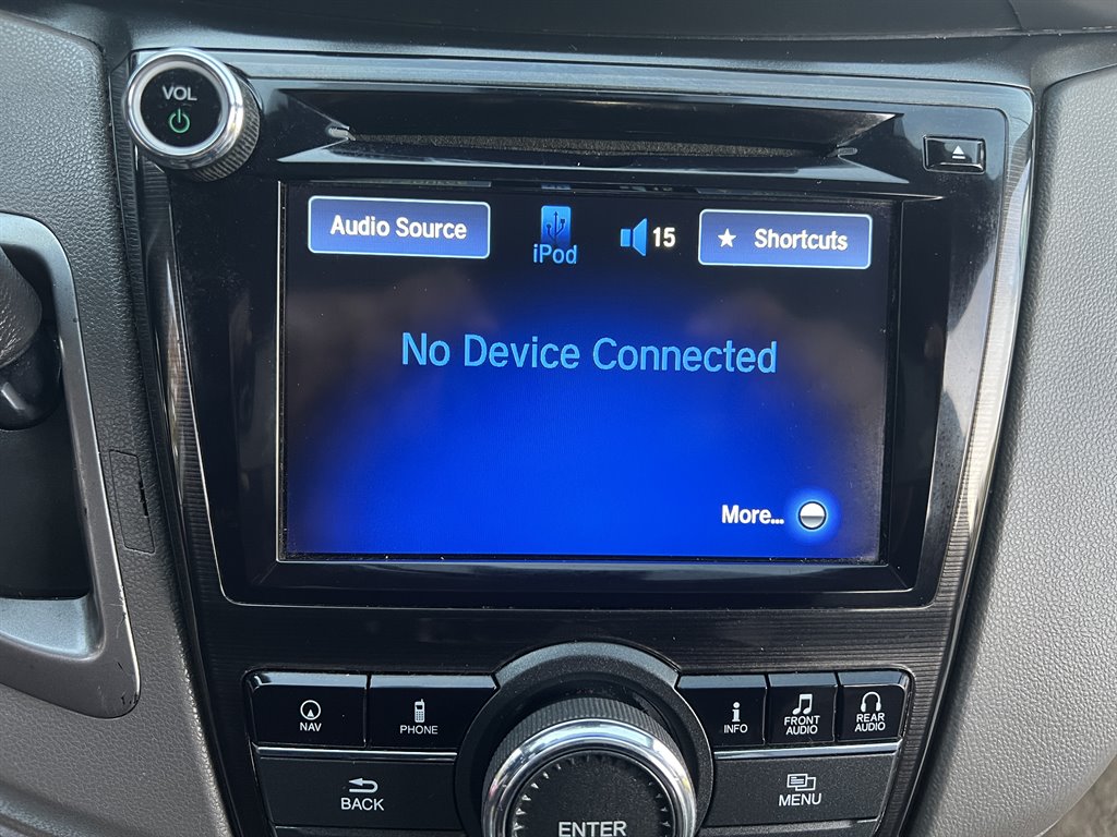 2016 Honda Odyssey Touring photo