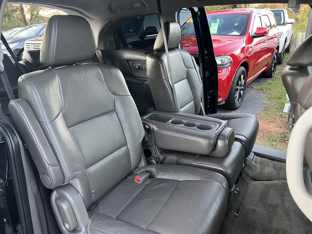 2016 Honda Odyssey Touring photo