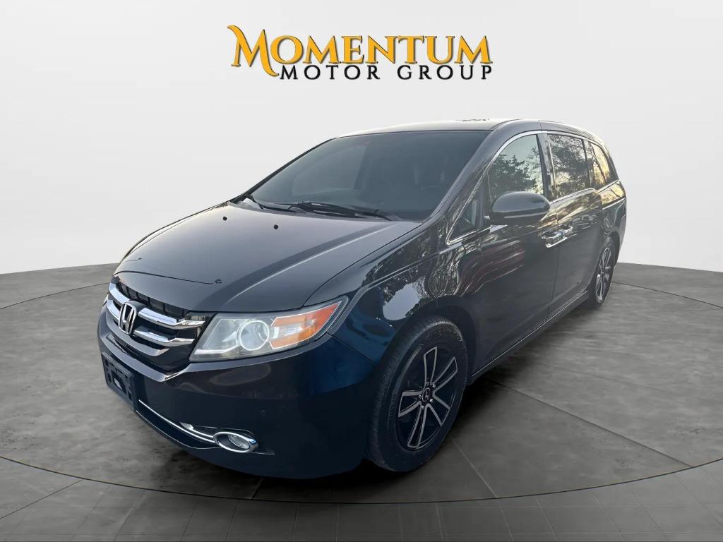2016 Honda Odyssey - $14,995