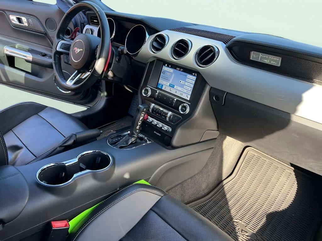 2017 Ford Mustang - $19,995