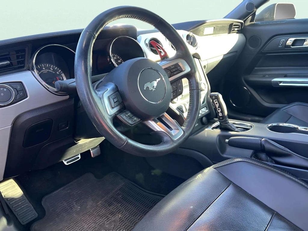 2017 Ford Mustang - $19,995
