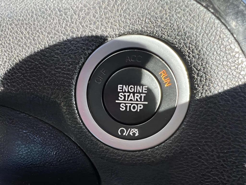 2019 Chrysler 300 - $21,995
