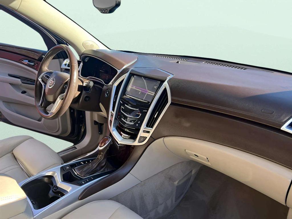 2016 Cadillac SRX - $15,900