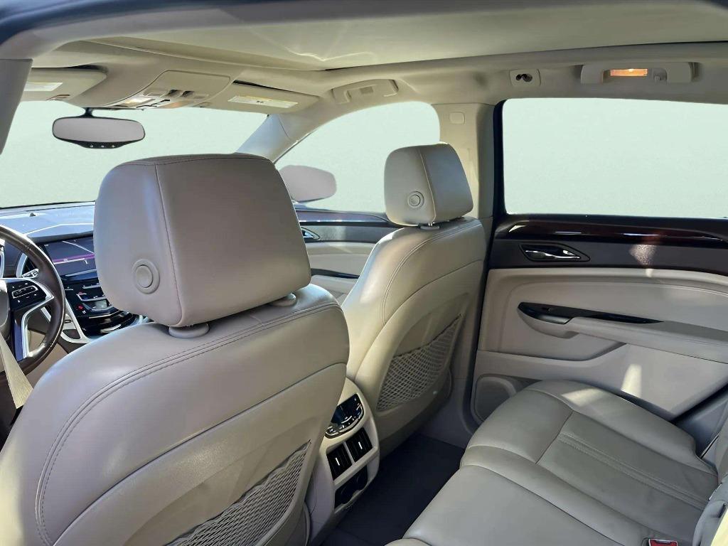 2016 Cadillac SRX - $15,900