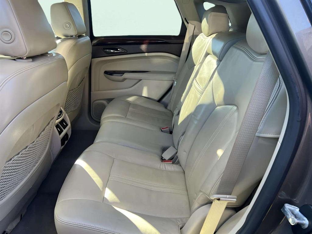 2016 Cadillac SRX - $15,900