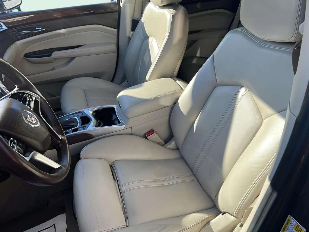 2016 Cadillac SRX - $15,900