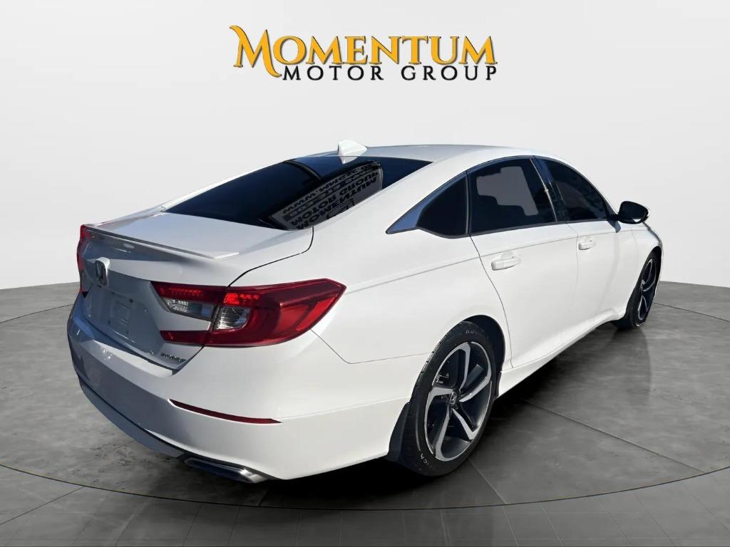 2018 Honda Accord - $16,995