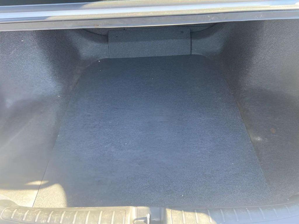2018 Honda Accord - $16,995