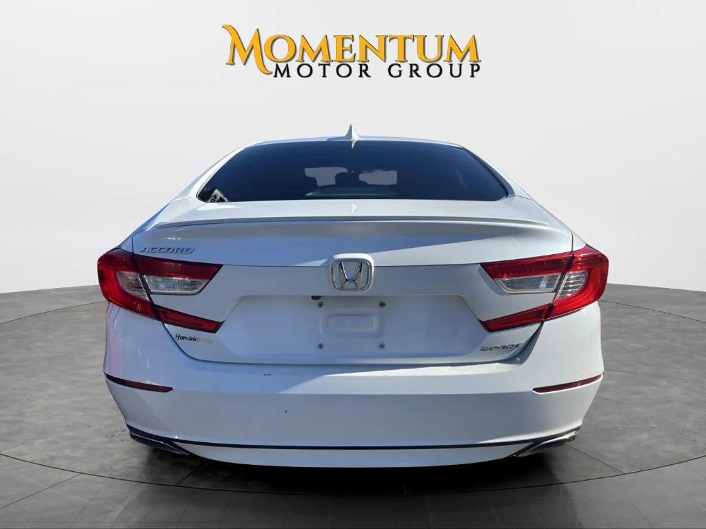 2018 Honda Accord - $16,995