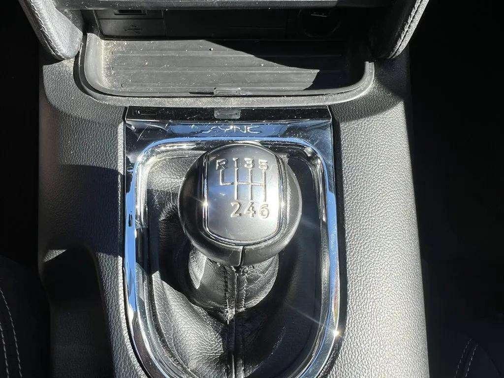 2017 Ford Mustang - $30,995