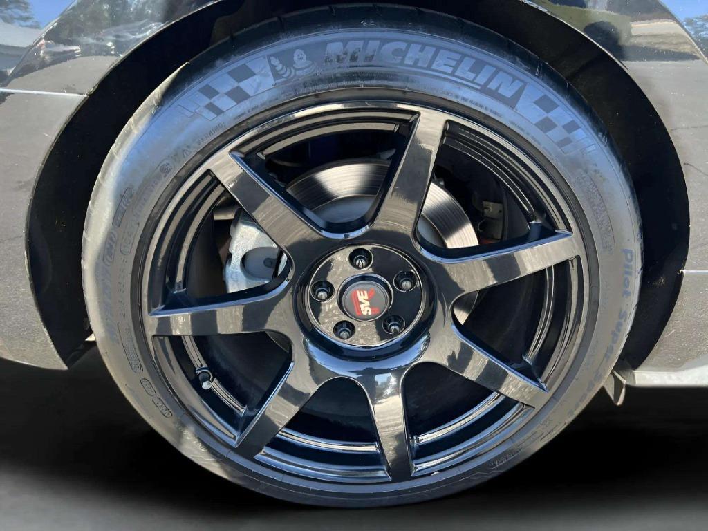 2017 Ford Mustang - $30,995