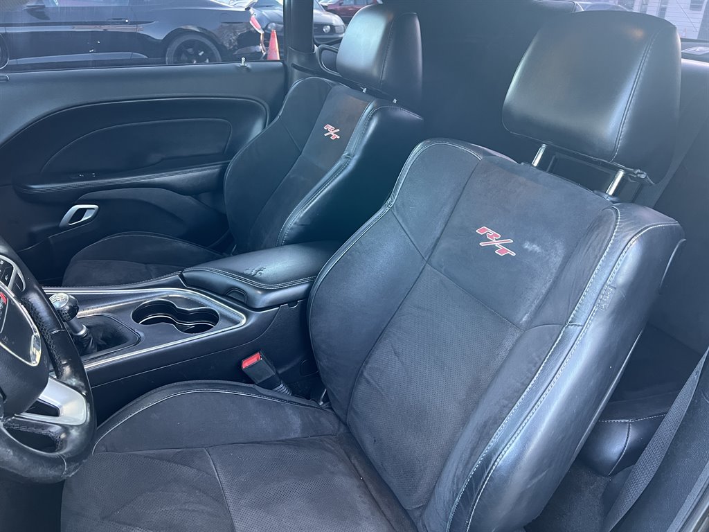 2015 Dodge Challenger Scat Pack photo