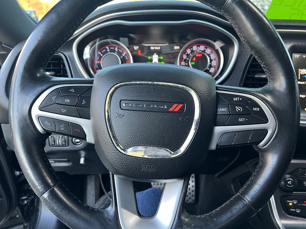 2015 Dodge Challenger Scat Pack photo