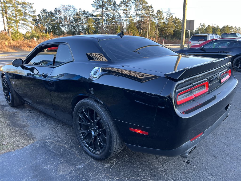 2015 Dodge Challenger Scat Pack photo