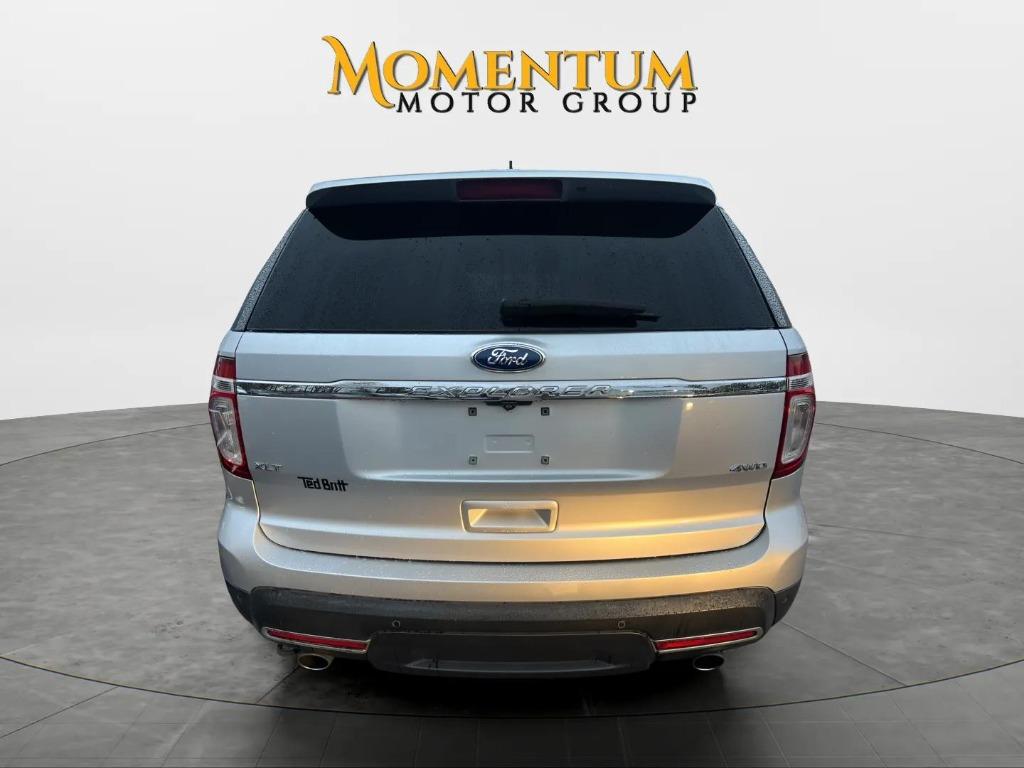 2015 Ford Explorer - $10,995