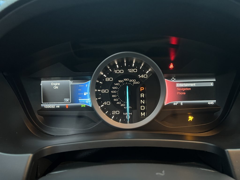 2015 Ford Explorer XLT photo