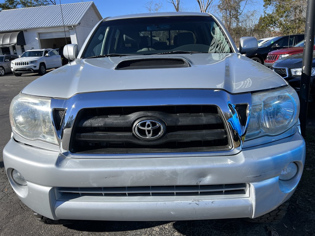 2006 Toyota Tacoma V6 photo