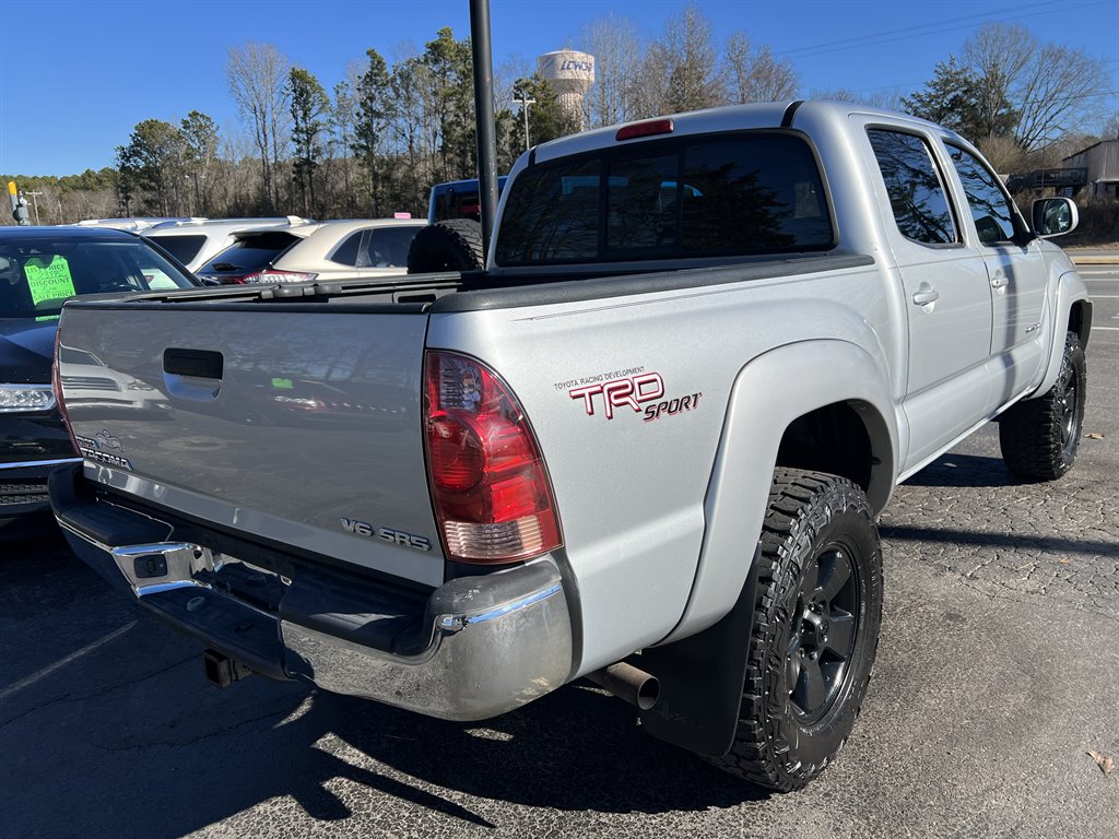 2006 Toyota Tacoma V6 photo