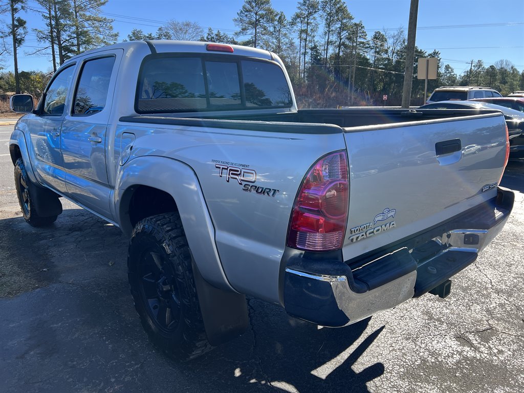 2006 Toyota Tacoma V6 photo