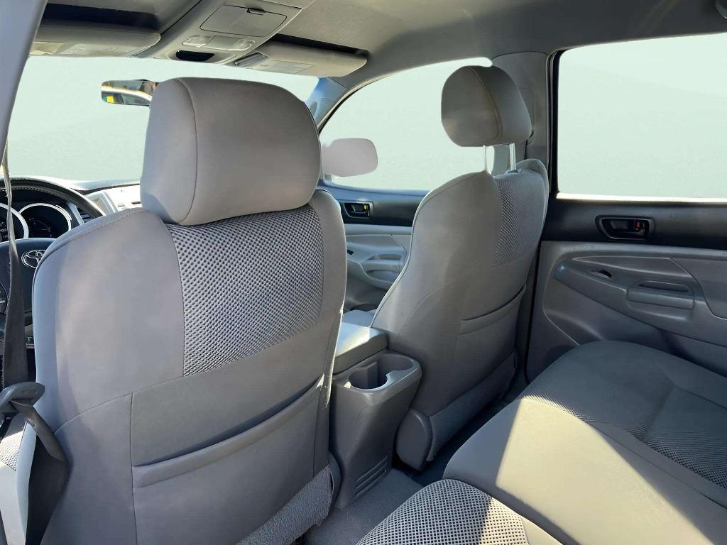 2006 Toyota Tacoma - $8,995