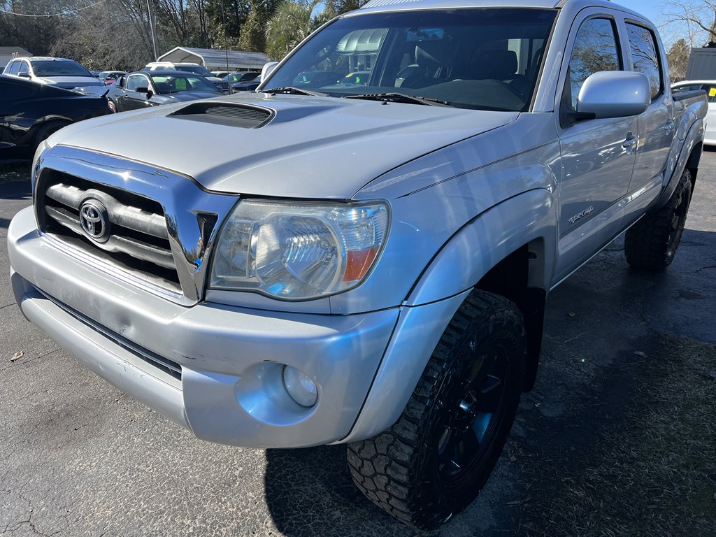 2006 Toyota Tacoma V6 photo