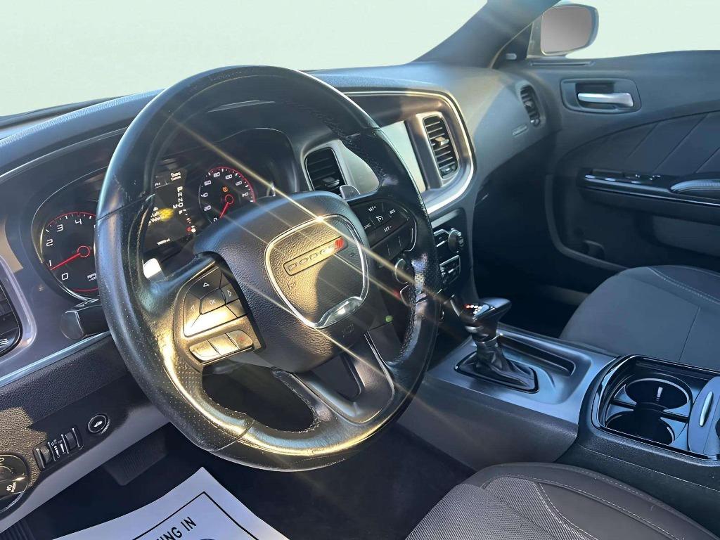 2016 Dodge Charger - $17,995