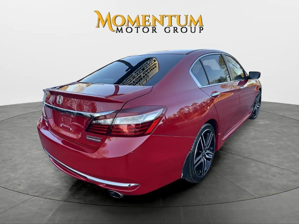2017 Honda Accord - $16,995