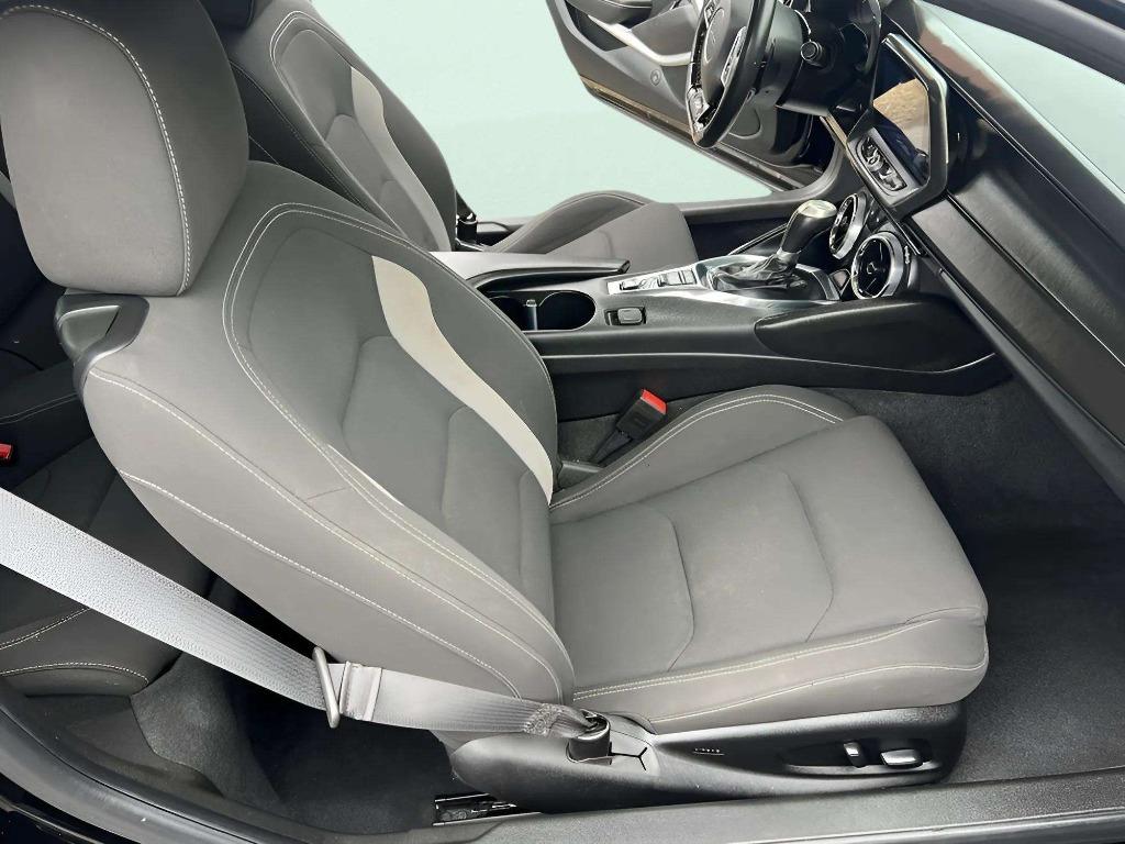 2019 Chevrolet Camaro - $29,995