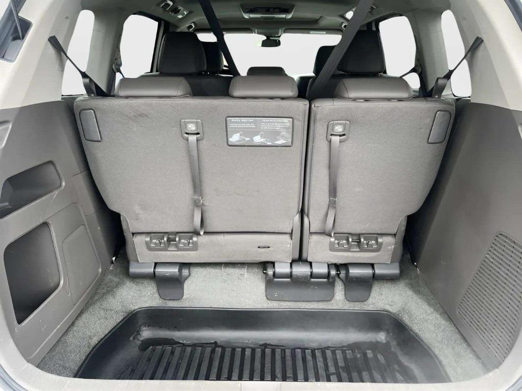 2016 Honda Odyssey - $15,995