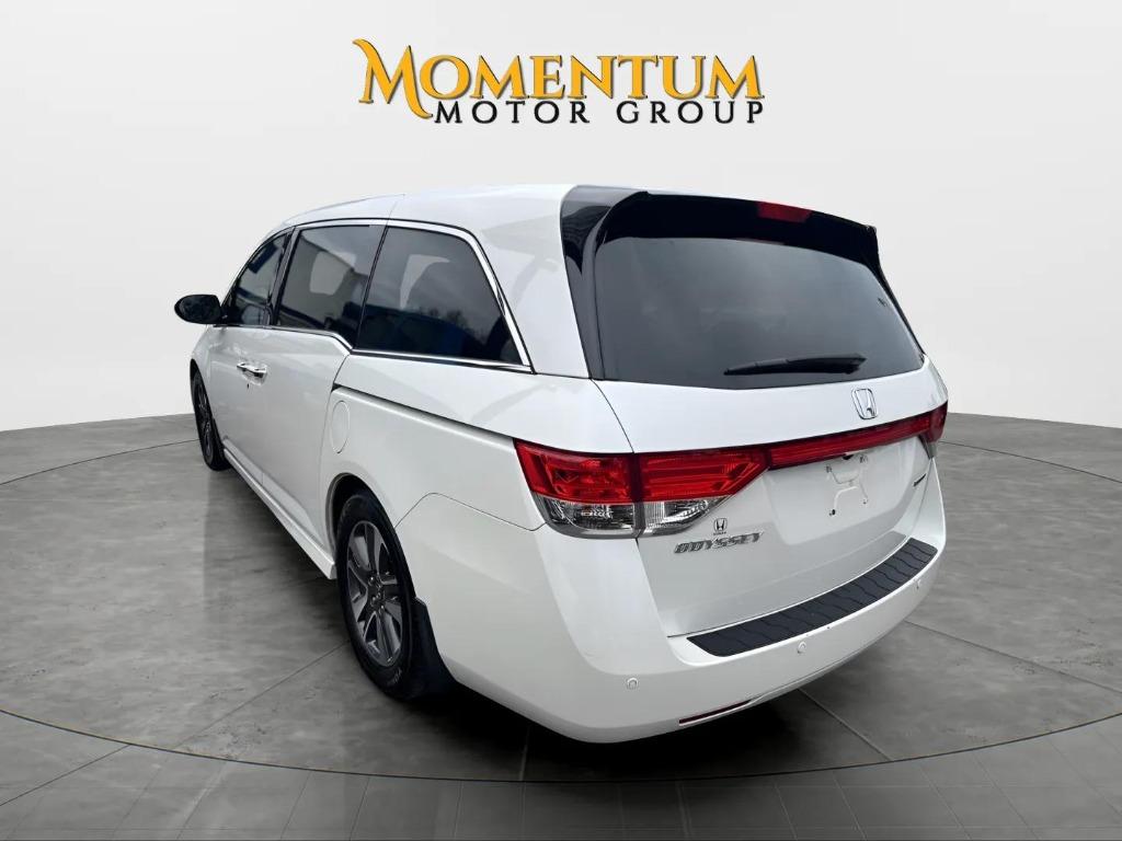 2016 Honda Odyssey - $15,995